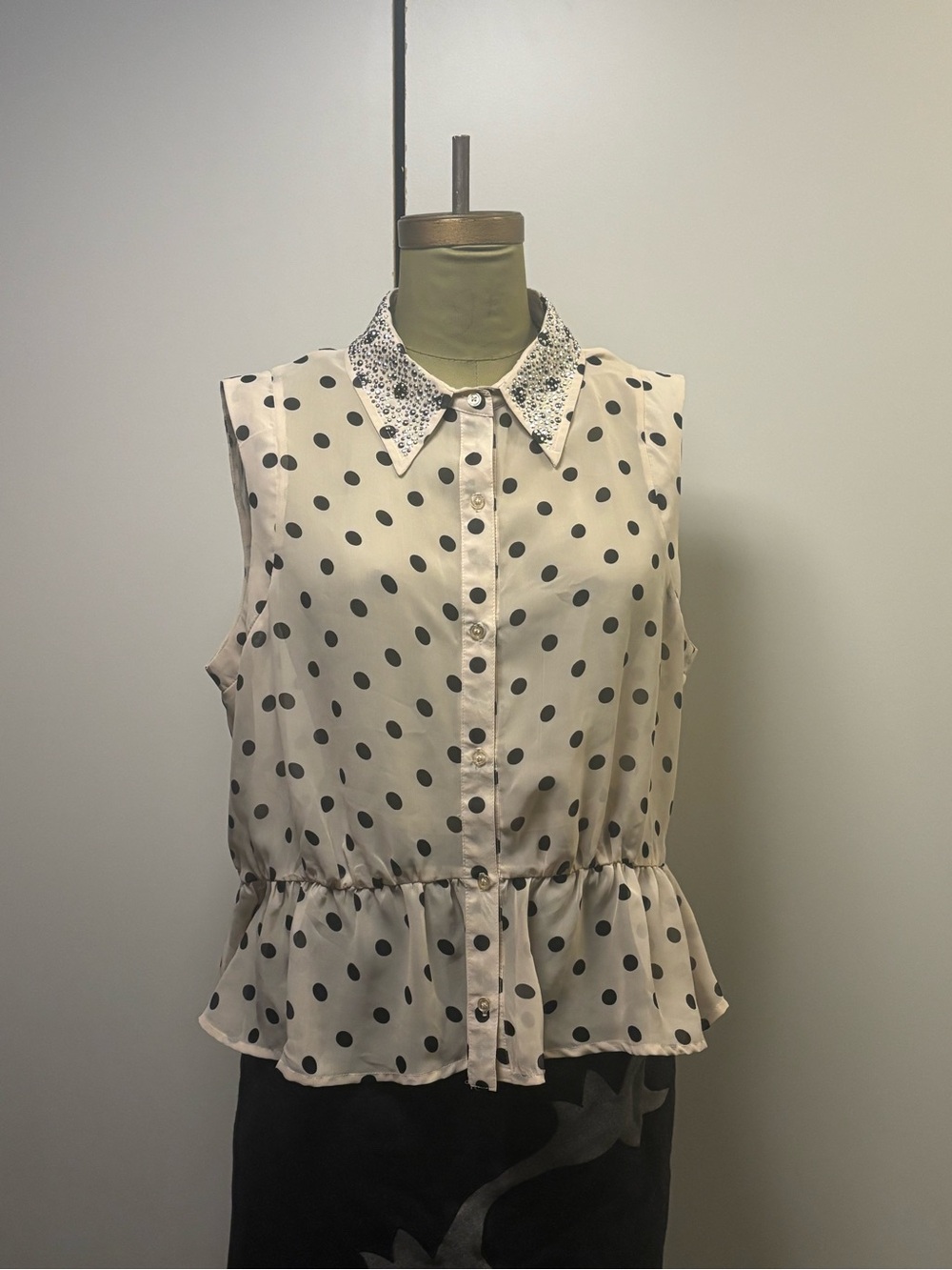 Material Girl Cream Polka Dot Sleeveless Peplum Top with Embellished Collar